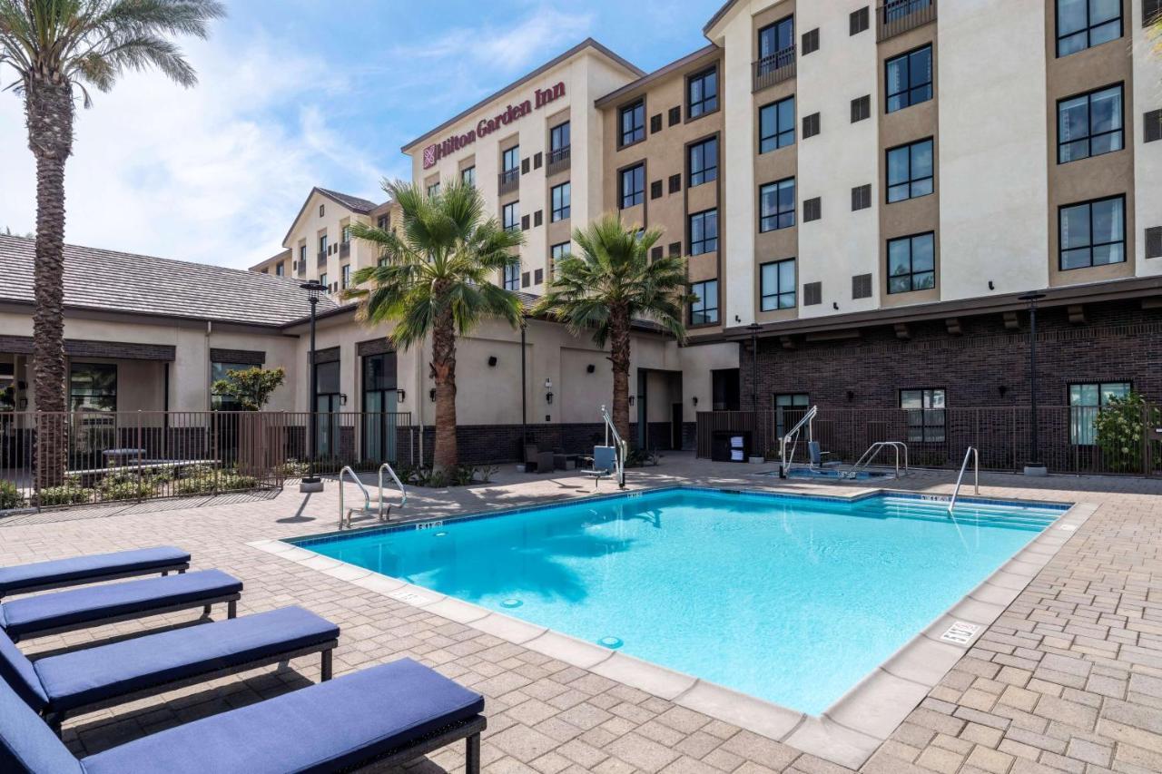 Hilton Garden Inn Pomona, Ca المظهر الخارجي الصورة
