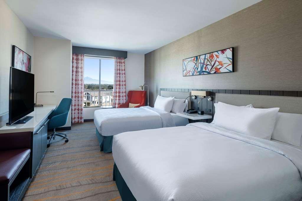 Hilton Garden Inn Pomona, Ca الغرفة الصورة