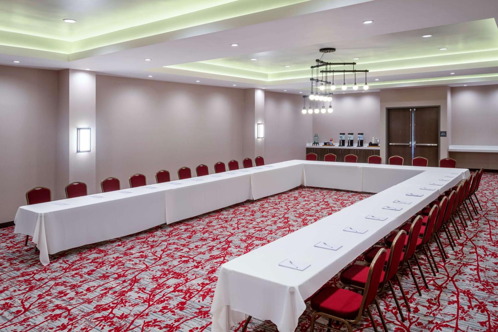 Hilton Garden Inn Pomona, Ca المظهر الخارجي الصورة