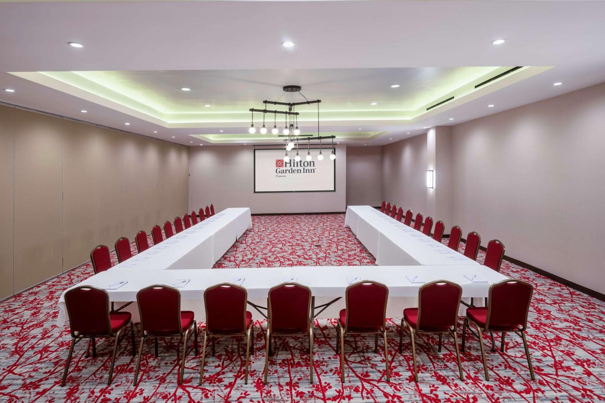 Hilton Garden Inn Pomona, Ca المظهر الخارجي الصورة