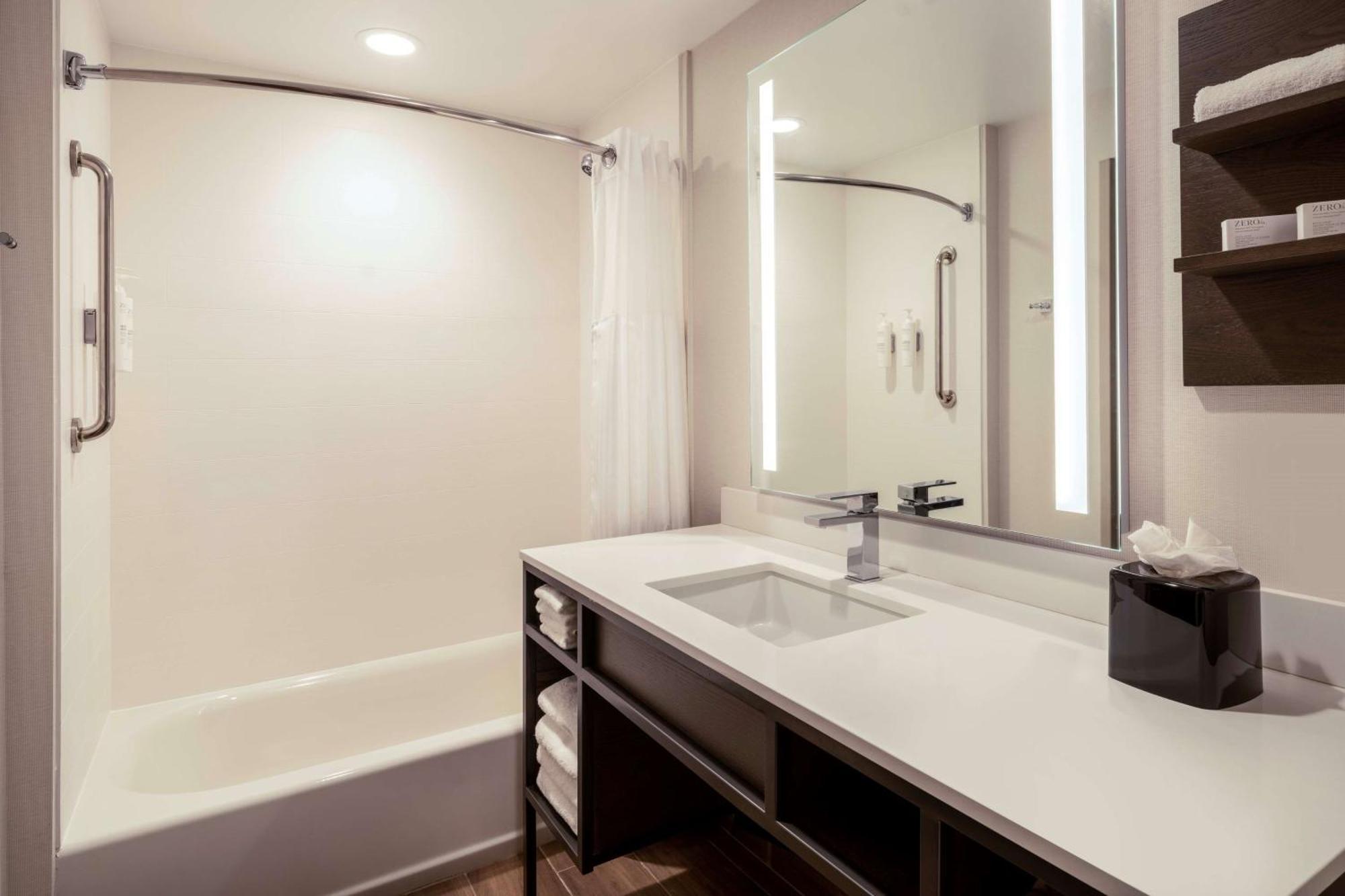 Hilton Garden Inn Pomona, Ca المظهر الخارجي الصورة