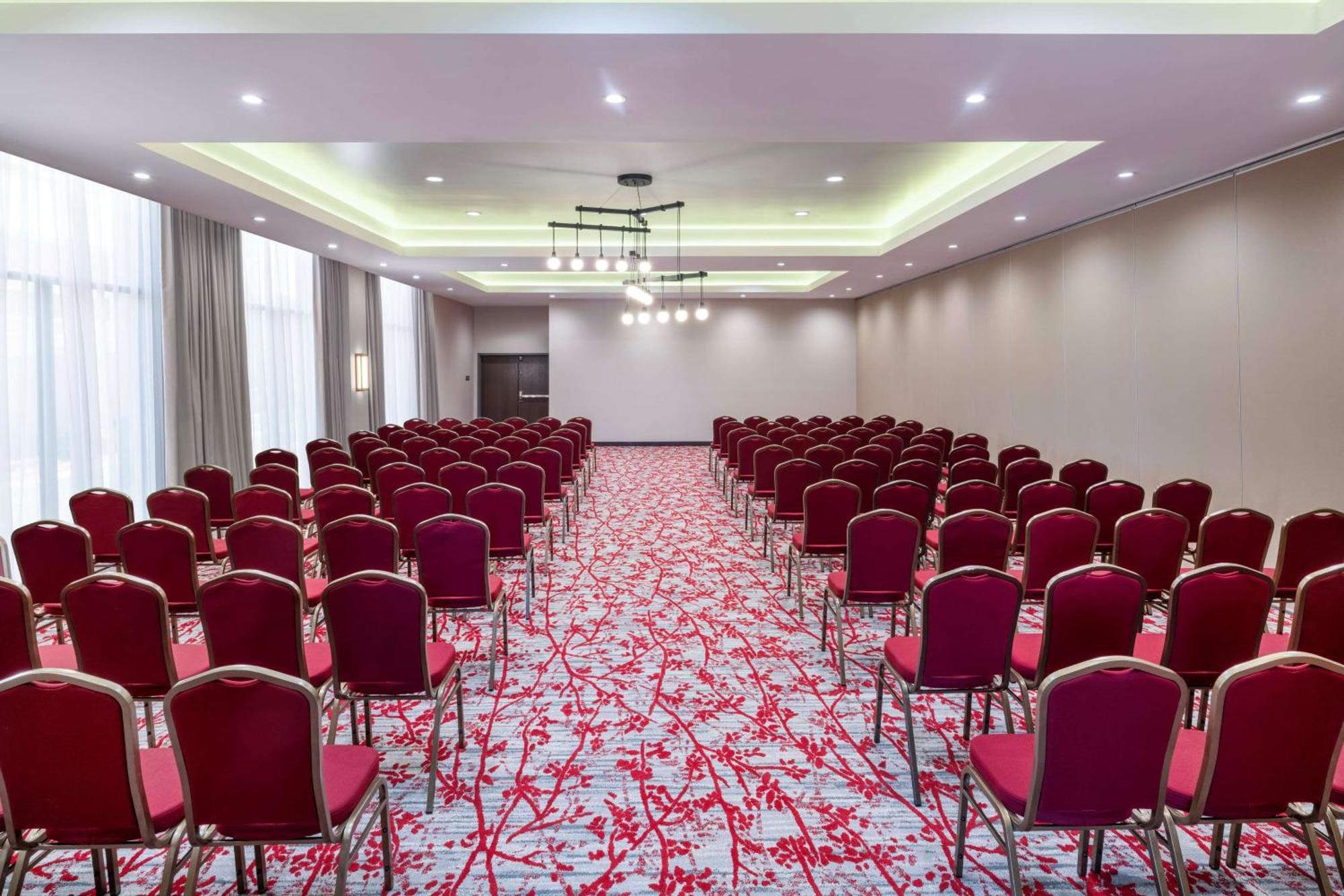 Hilton Garden Inn Pomona, Ca المظهر الخارجي الصورة