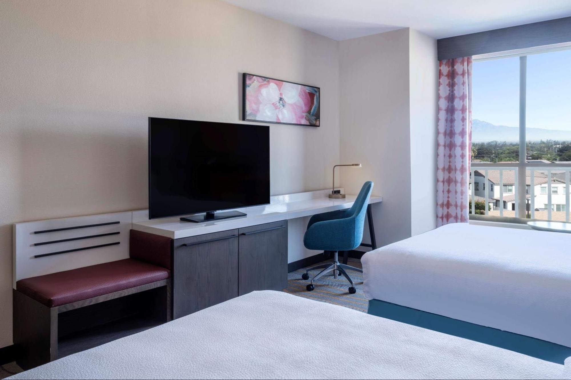 Hilton Garden Inn Pomona, Ca المظهر الخارجي الصورة